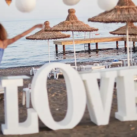 Otel Flow Surf & 3*
