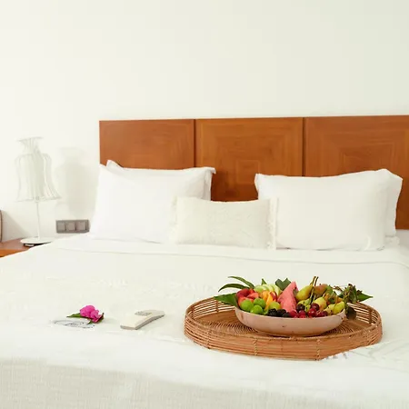 Hotel Flow Surf & 3*