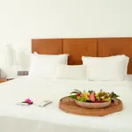 Otel Flow Surf & 3*