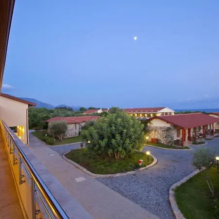 弗洛达特卡冲浪及海滩酒店 酒店