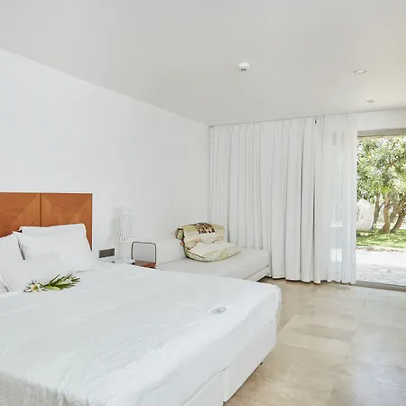 弗洛达特卡冲浪及海滩酒店 酒店 3*